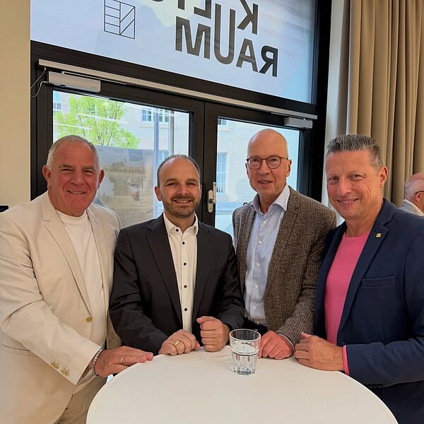 Henry Wiedemann – 1. Vorsitzender Sportkreis Pforzheim Enzkreis e.V. Andreas Renner – Mitglied des Landtags von Baden Württemberg Frank Fillbrun – Bürgermeister, Dezernat 3 Jörg Augenstein – Stellv. Vorsitzender